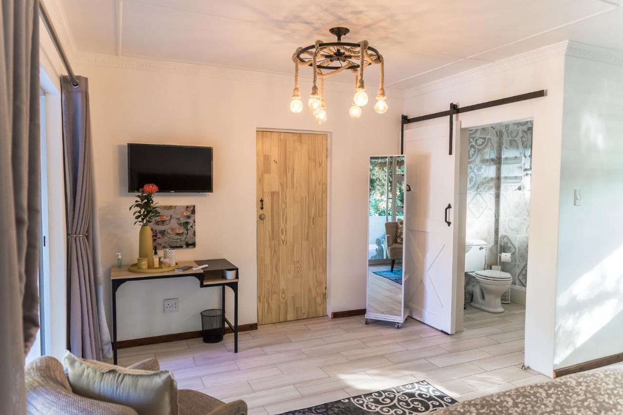 Gabbys Cottage Guesthouse Bloemfontein Exterior foto